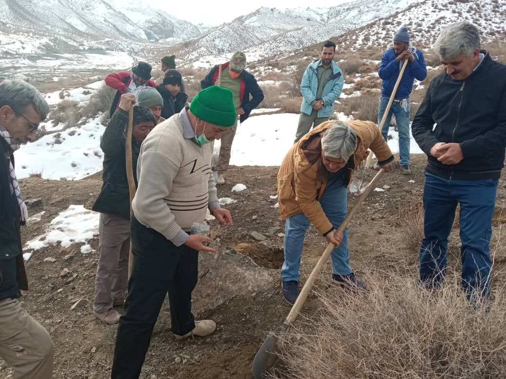 پویش بذرکاری در ۶ هکتار زمین در جغتای