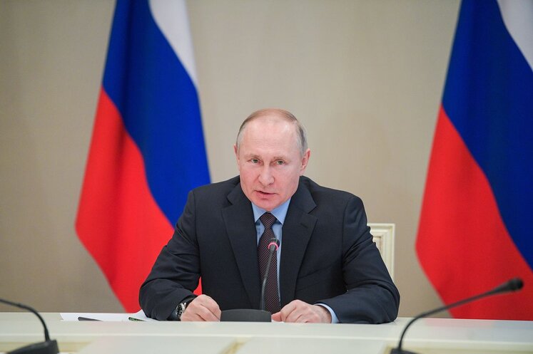 انتقاد پوتین از اتحادیه اروپا به علت تعلل در راه اندازی نورد استریم ۲