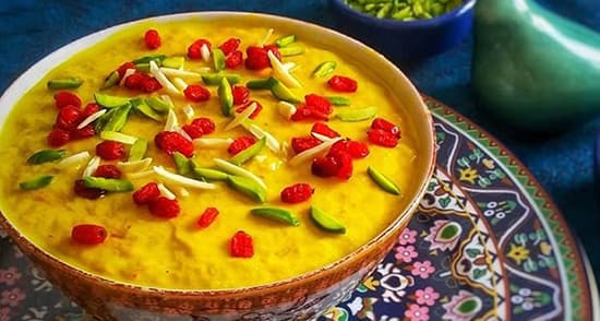 طرز تهیه خورشت ماست اصفهانی‌ها