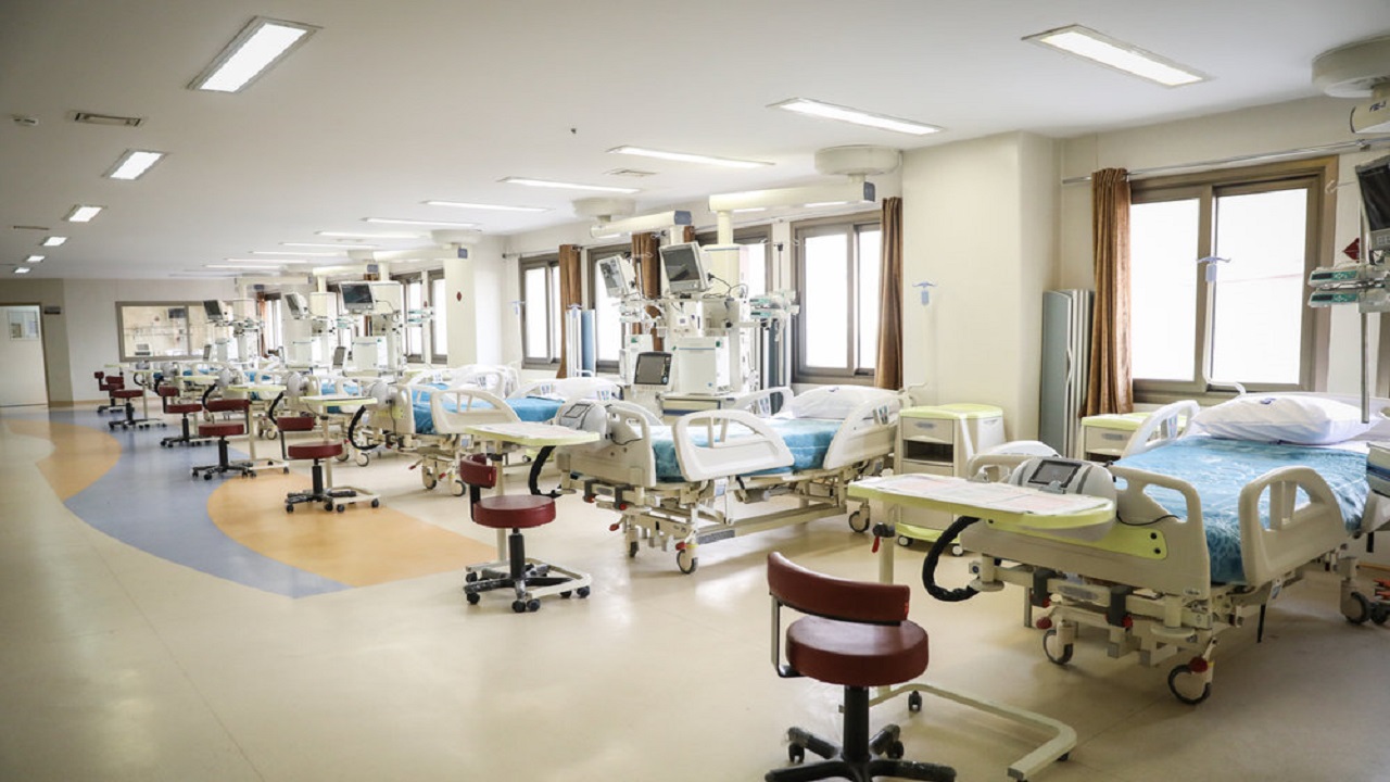 بیمارستان‌های ماهشهر برای وقوع احتمالی پیک امیکرون آماده شوند