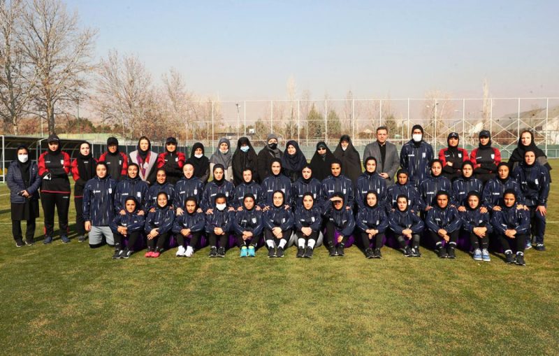 آخرین اردوی آماده سازی بانوان ملی پوش فوتبال در کیش
