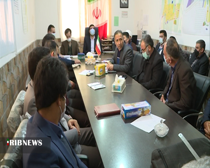 بررسی مشکلات پنج روستای بخش مرکزی با حضور فرماندار اراک