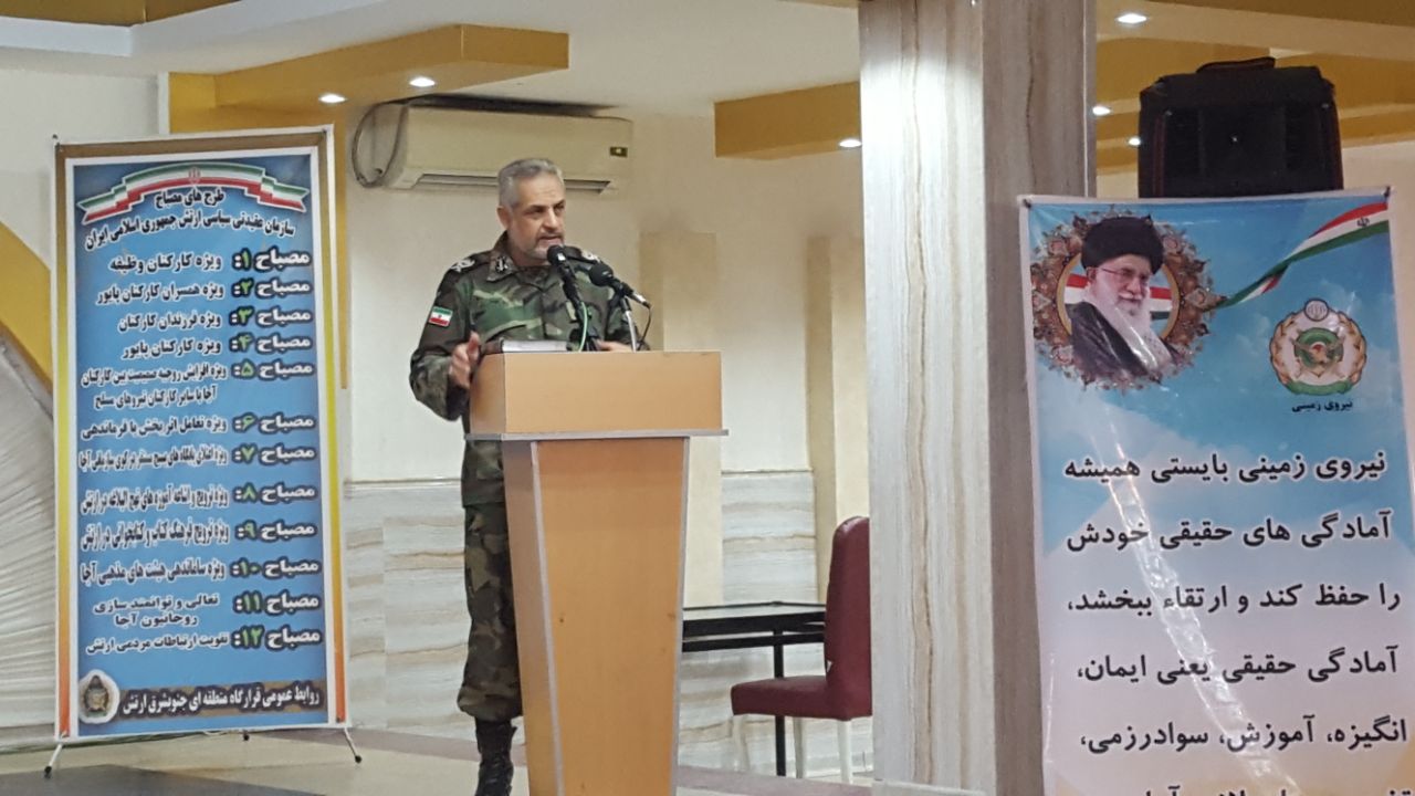 تجلیل از برترینهای جشنواره سطح ۲ جنوب شرق ارتش در کرمان