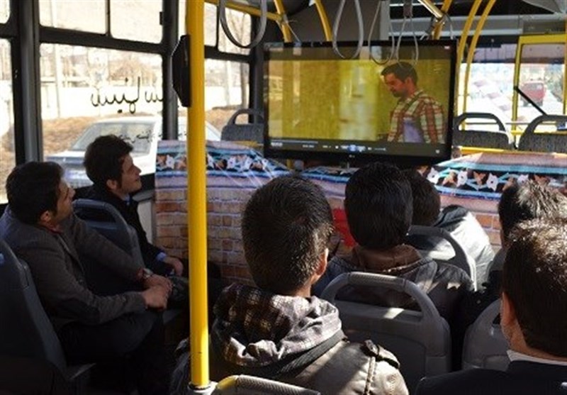 سینما سیار در مناطق محروم کلانشهر اهواز
