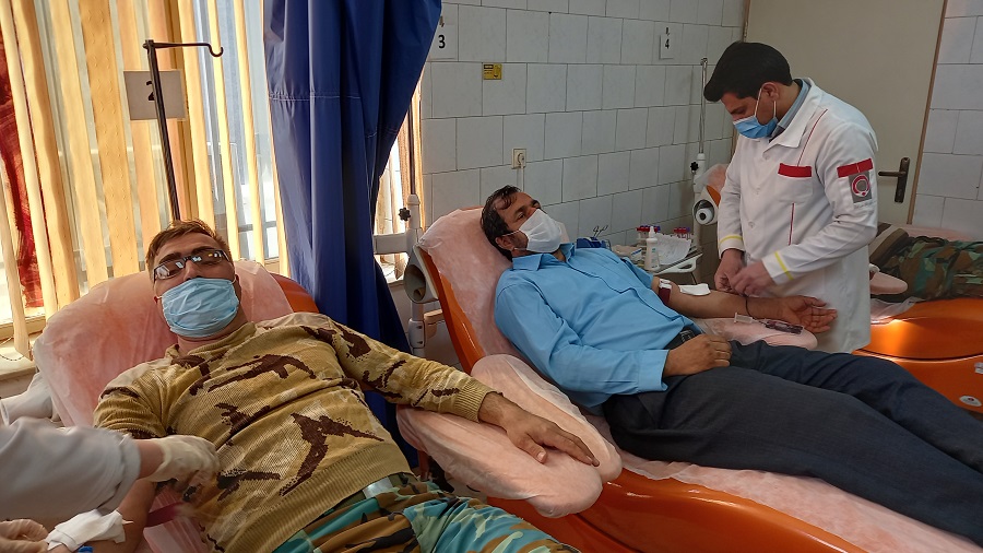 اهدای خون به همت کارکنان ارتش در مراغه