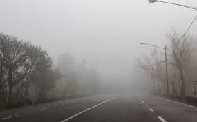 مه گرفتگی جاده‌های استان مرکزی