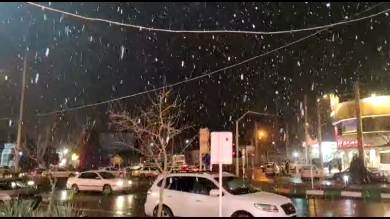 بارش برف زمستانی در مشهد