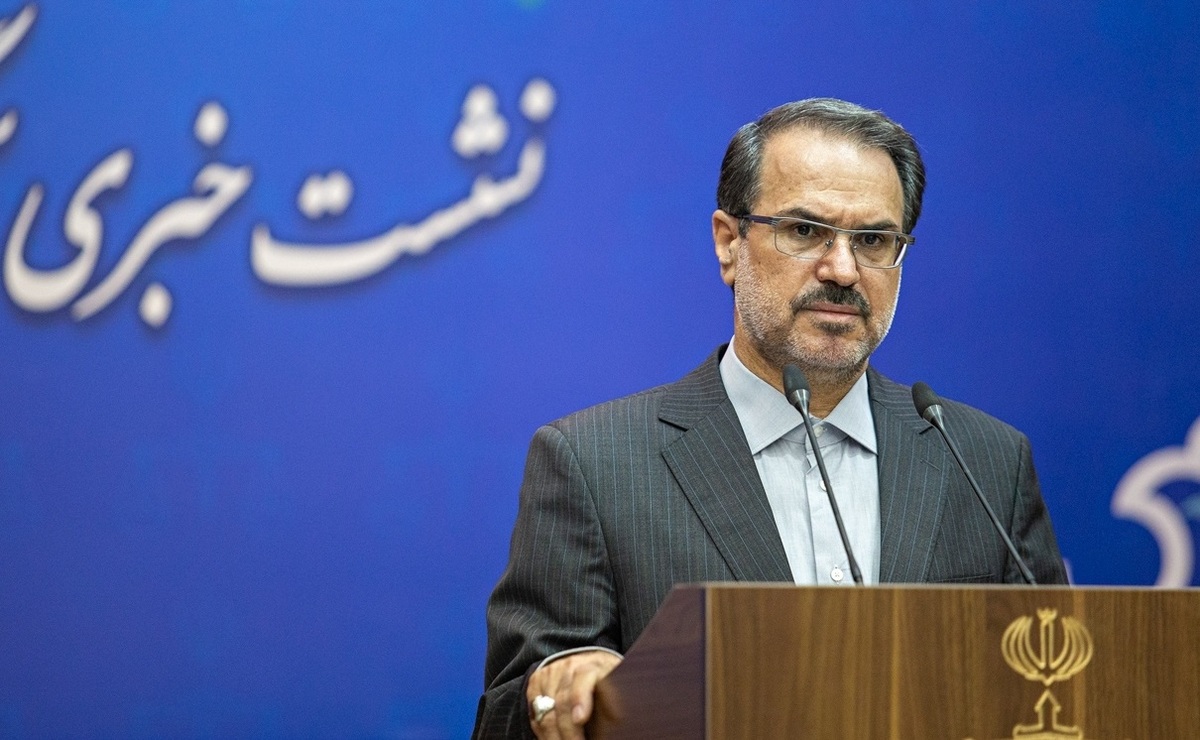 خدائیان: ایرانیان مقیم خارج فریب دلال‌ها را نخورند
