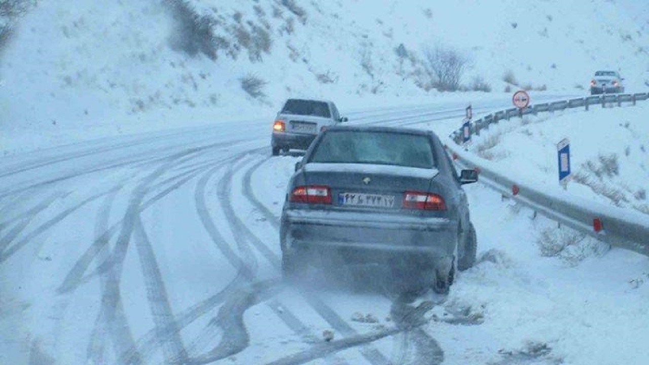 برف و کولاک ارتفاعات استان قزوین را فرا می‌گیرد