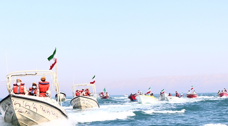 جشن ملی ۱۴۰۰/ مانور شناور‌ها به مناسبت ۲۲ بهمن در کیش