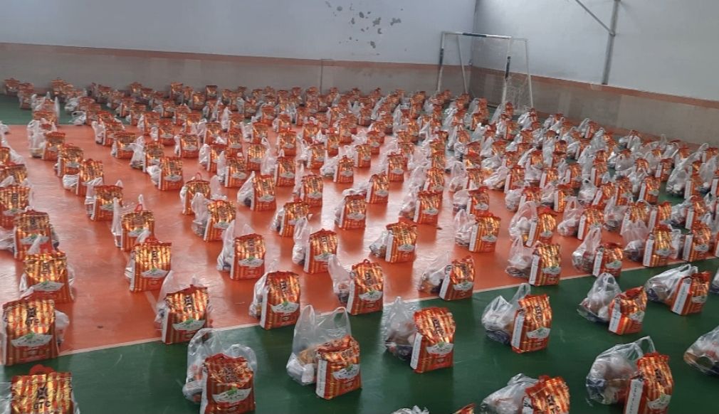 توزیع هزار بسته معشتی در سنگر و کوچصفهان
