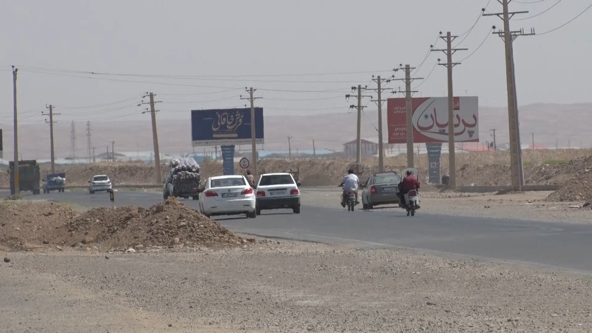 آسفالت جاده سفیددشت به کاشان