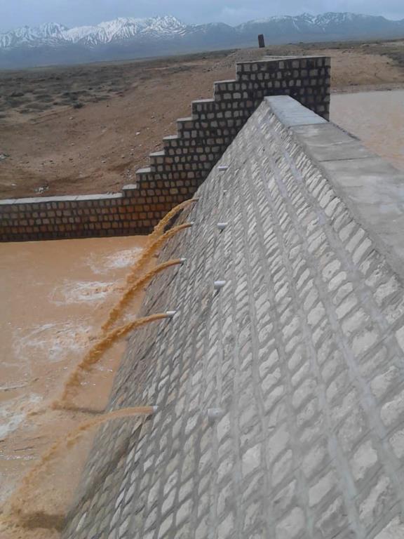 ذخیره ۶ بند آبخیزداری کنترل سیلاب شهرستان گراش در بارندگی اخیر