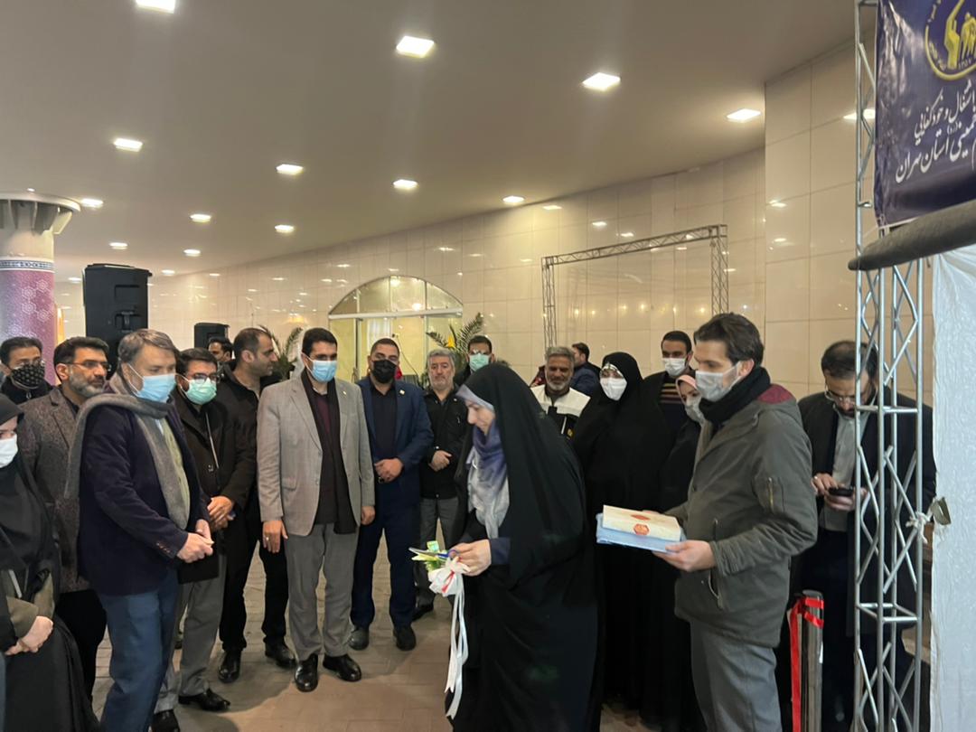 افتتاح نمایشگاه دستاورد‌های بانوان کارآفرین در متروی تهران