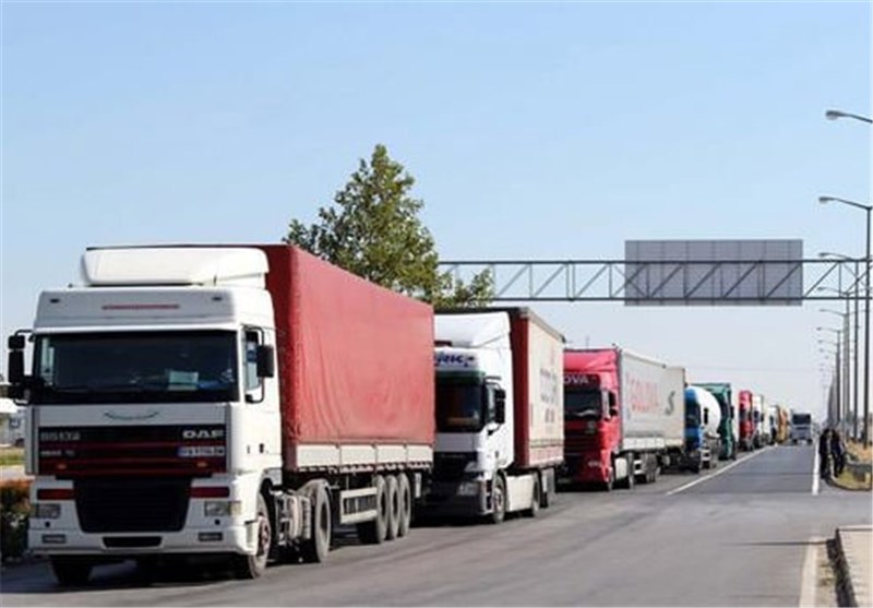 افزایش ۱۱۲ درصدی کالا‌های صادراتی از مرز مهران به عراق