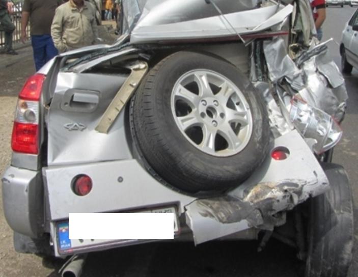 ۵ مصدوم در تصادف جاده جهرم - شیراز