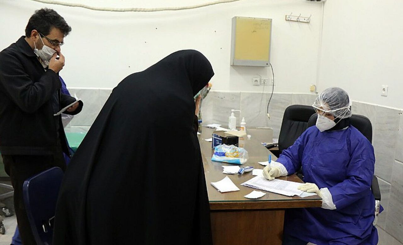 کنترل کرونا با  کاهش جمعیت در مطب‌های خوزستان