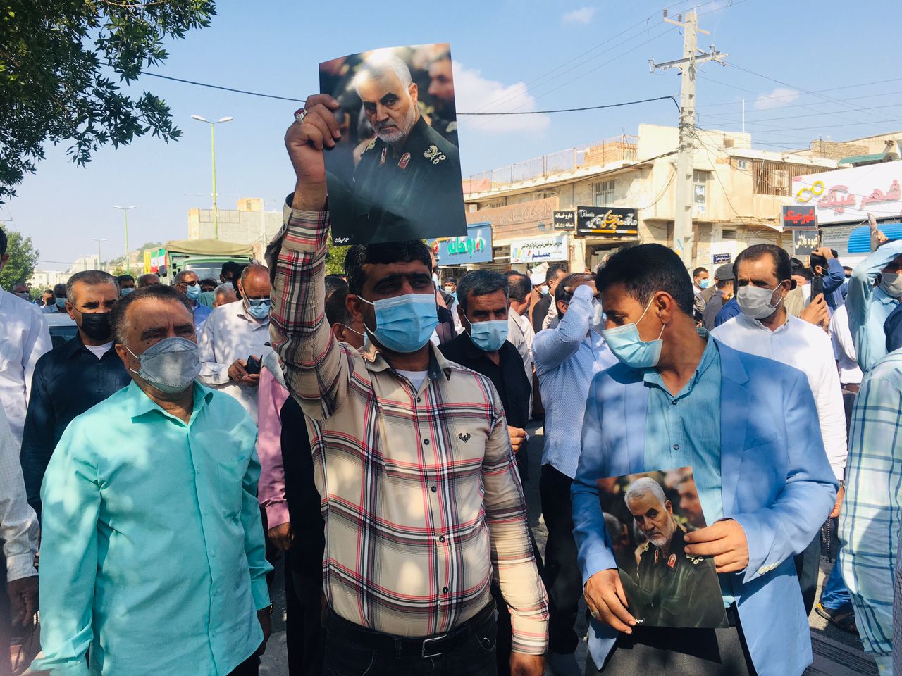 راهپیمایی نمازگزاران هرمزگانی در اعتراض به جنایات در یمن