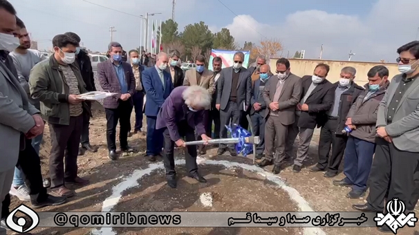 کلنگ احداث مرکز جامع سلامت روستای جنت آباد قم به زمین زده شد