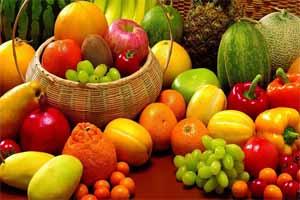 آسیب‌های نخوردن میوه بر بدن