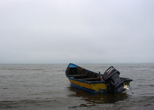 قایق صیادان گمشده تنگستانی پیدا شد