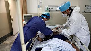 بستری بیش از ۹۰ بیمار مشکوک به کرونا در بخش مراقبت‌های ویژه یزد