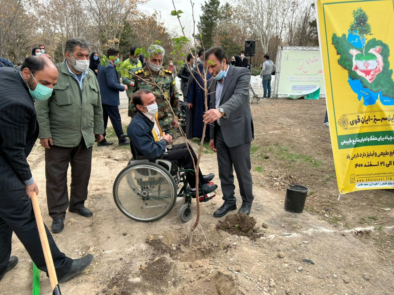 همزمان با روز درختکاری، افتتاح باغ شهدای دانشگاه فر‌دوسی مشهد