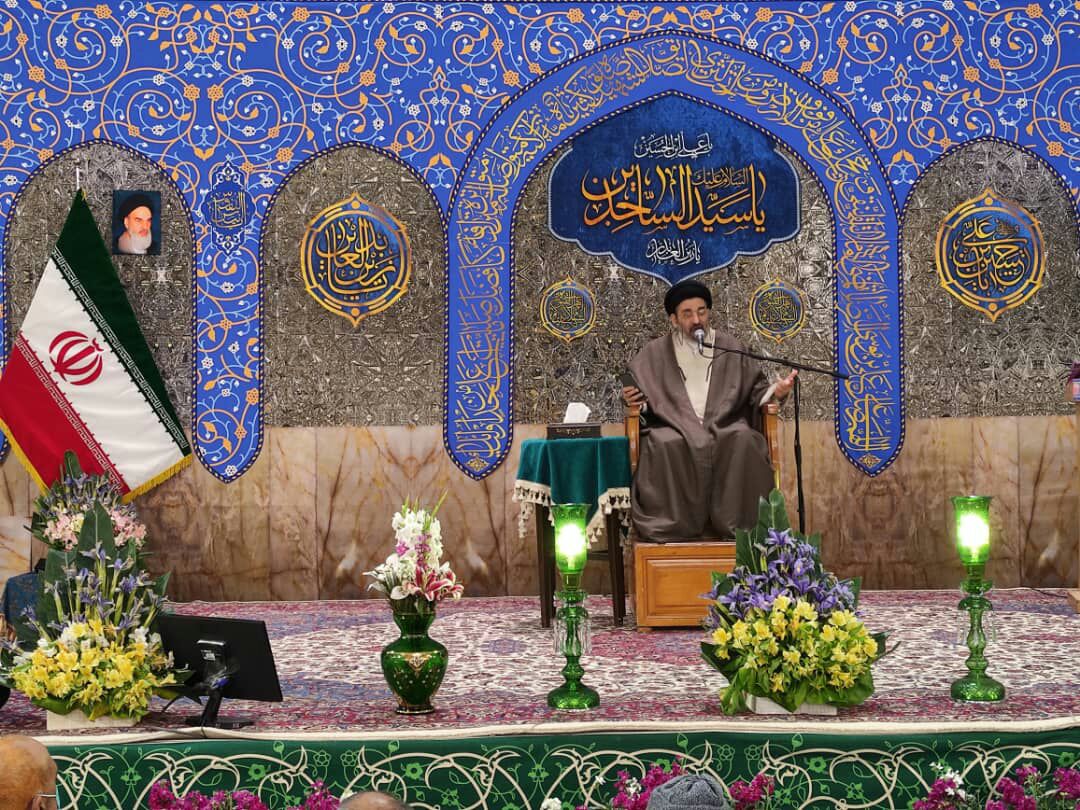 جشن میلاد امام سجاد(ع) در حرم رضوی برگزار شد