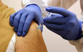 تأکيد مسئولان  بر ضرورت تزريق نوبت سوم واکسن در خراسان شمالی