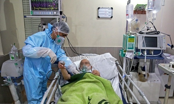 وخامت حال بیش از ۸۰ بیمار مشکوک به کرونا در یزد
