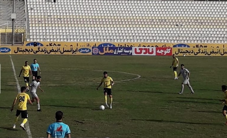 پیروزی تیم فوتبال پدیده مشهد در شیراز