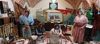 نمایش آثار فرهنگی و هنری ۲ موزه در مهاباد