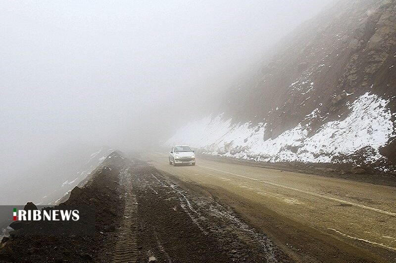مه آلودگی در برخی جاده های زنجان