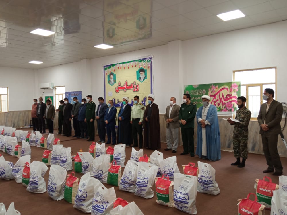 کمک‌های مومنانه، عیدانه‌ای برای نیازمندان در شهر‌های خوزستان+عکس