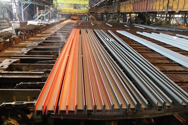 تولید ۸۰۰ تُن آهن اسفنجی در شرکت فولاد شادگان