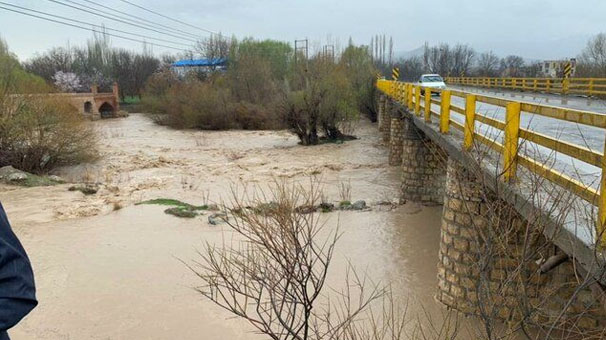 پل پوش آباد اشنویه در شرایط بحرانی