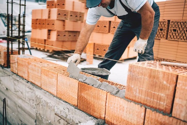 ساخت و تعمیر ۱۸۰ مسکن مددجویی در ماهشهر
