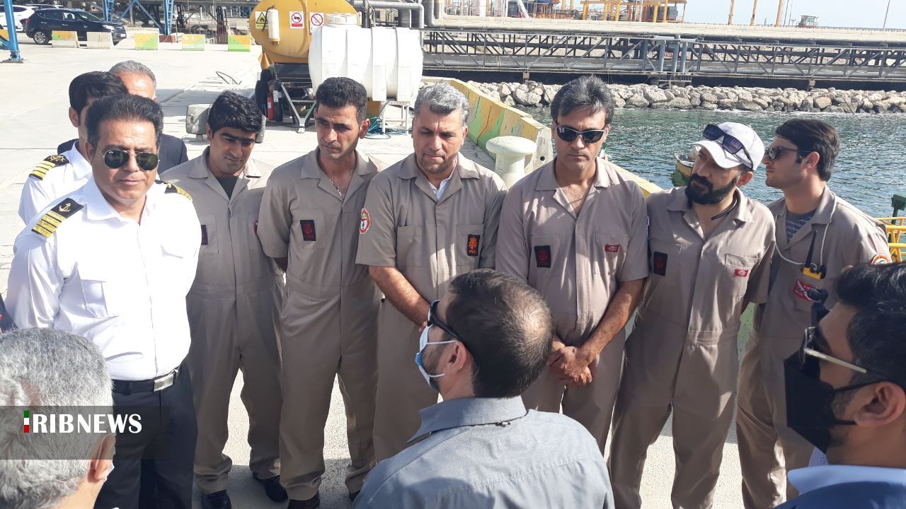 تجلیل و قدردانی مدیرعامل سازمان بنادر و دریانوردی از ناجیان سرنشینان شناور اماراتی