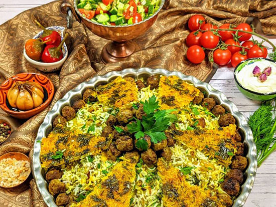 شام شب عید نوروز در شهر‌های مختلف