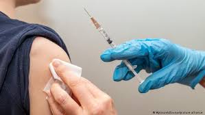اردبیل در رتبه دوم کشوری پوشش واکسیناسیون کرونا