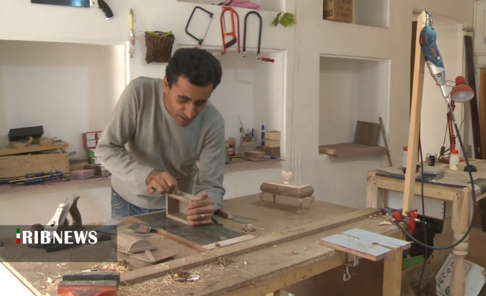 هنرمندان صنایع دستی کردستان بیمه می‌شوند
