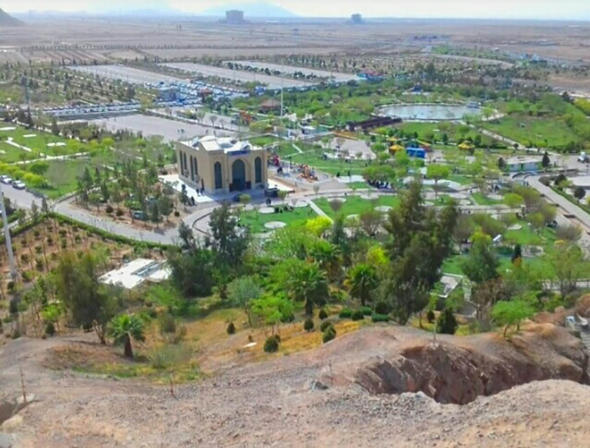 پارک کوهستان یزد بازپیرایی می‌شود