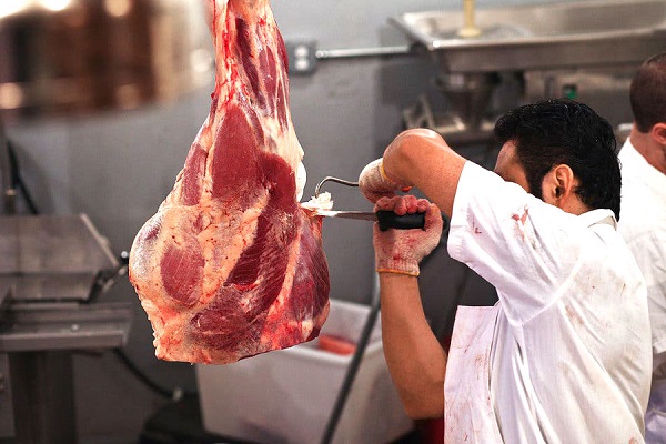 افزایش قیمت گوشت در اهواز و تقاضایی که آب می‌رود