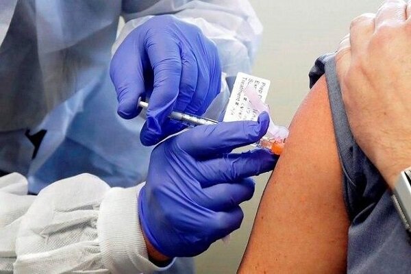 واکسیناسیون افراد بالای ۸۰ سال علیه کرونا در اردبیل از فردا