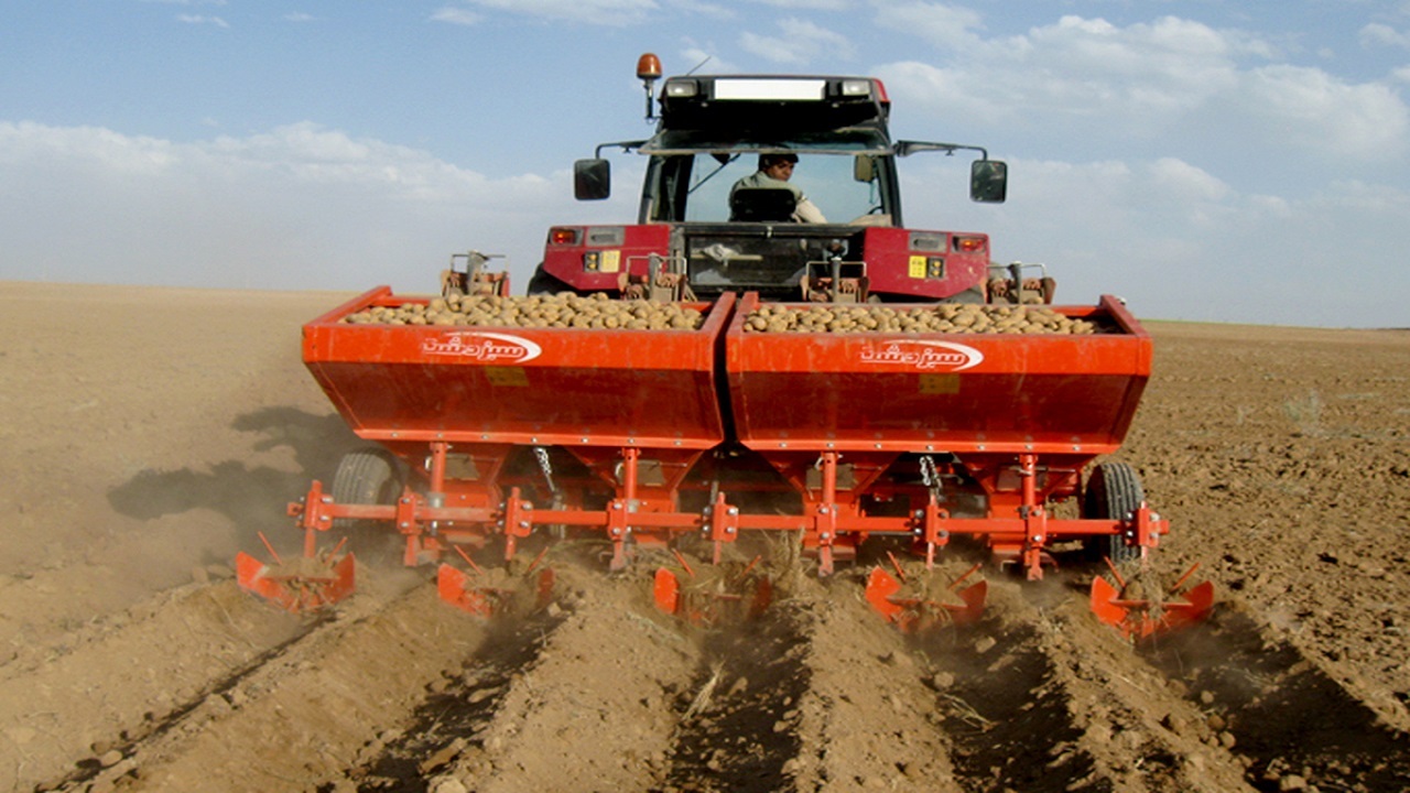 اختصاص ۶۰۰ میلیارد ریال تسهیلات مکانیزاسیون به کشاورزان در قزوین