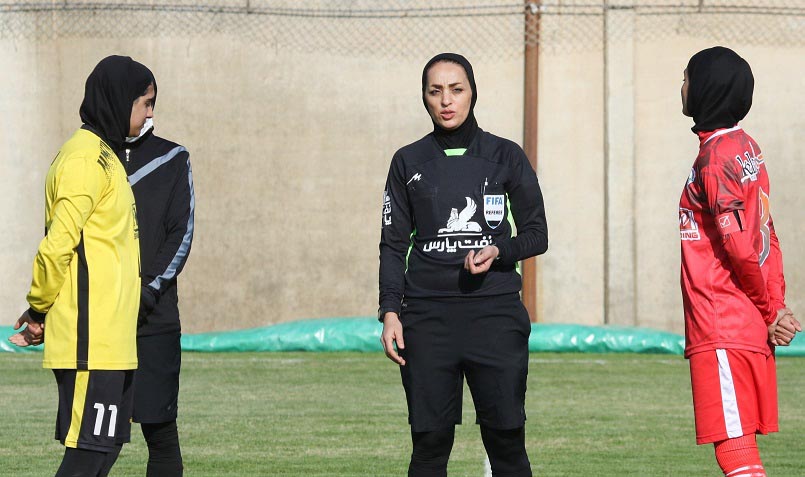 دعوت از داوران فوتبال ایران در مسابقات کافا