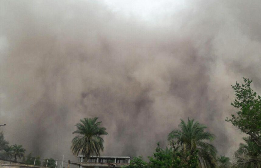 وزش بادهای شمالی علت گرد وغبار از کانون کویر مرکز ایران