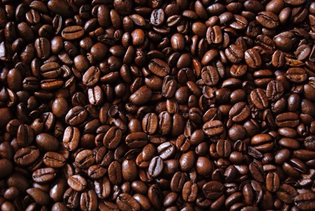 کشف ۲ تن قهوه غیرمجاز در شیراز