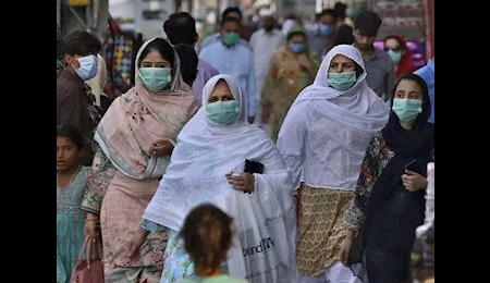 کاهش آمار کرونا در پاکستان
