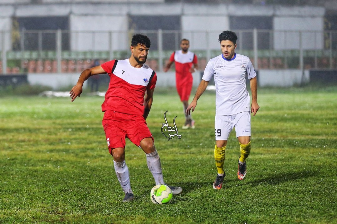 مهاجم نفت امیدیه در صدر گلزنان دسته ۲ فوتبال